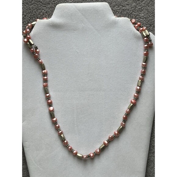 Hand Made Magnetic Pink Strand Necklace or Bracelet Adjustable Length - Picture 3 of 8